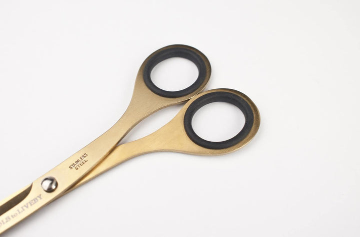scissors tools to liveby