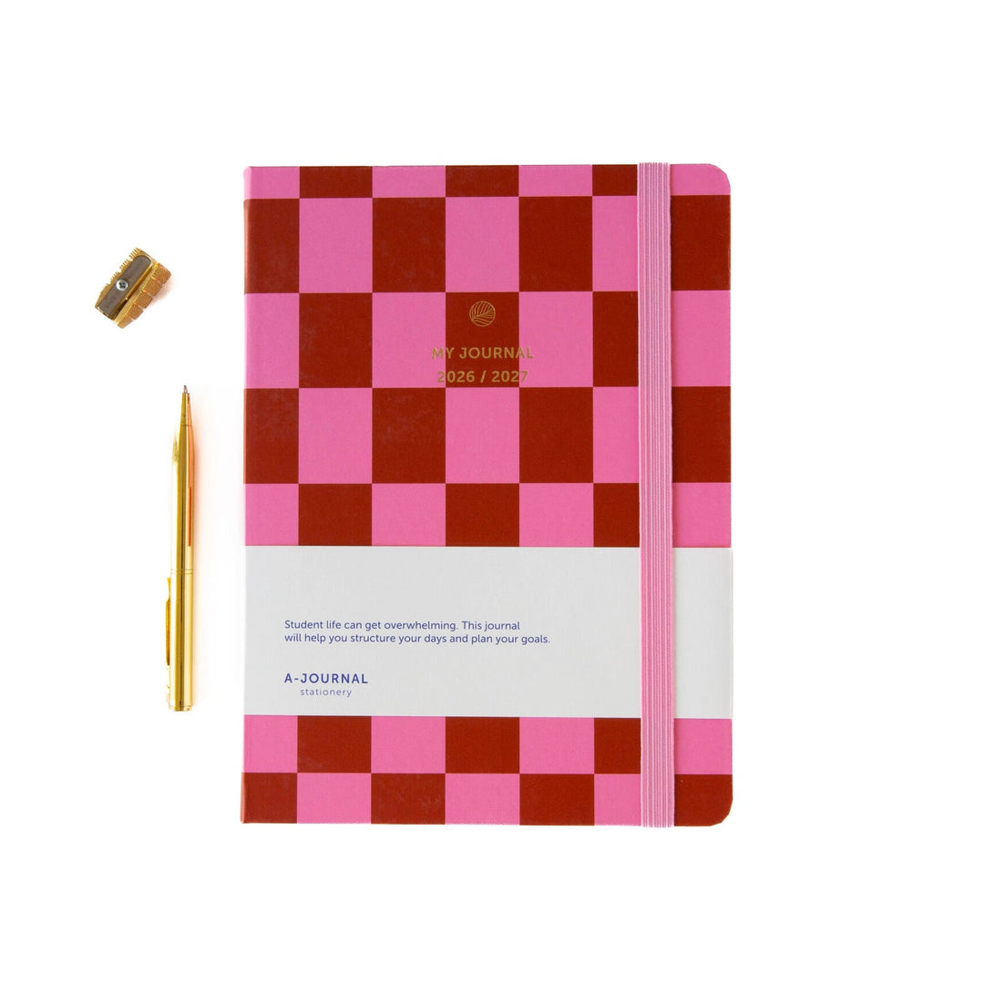 A-Journal - School Diary Checkered Pink - Agenda scolaire 26-27 semainier A5 (16 x 21,5 cm)