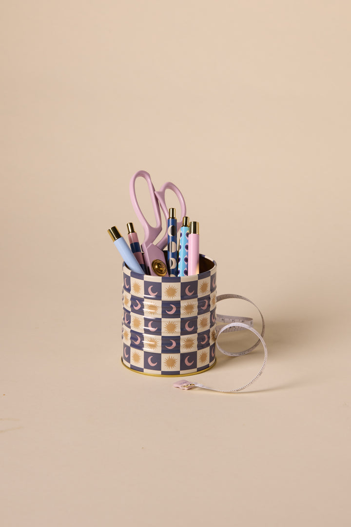 Designworks – Storage Tin Celestial – Portalápices (8,5 x 9,1 cm)
