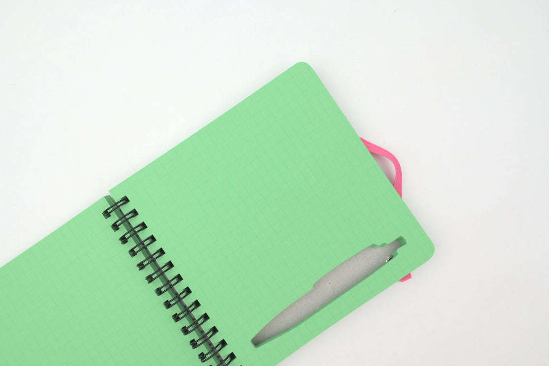 Mark’s – Remember to Write – Cahier à Carreaux Vert (15,5 x 11,5 cm)
