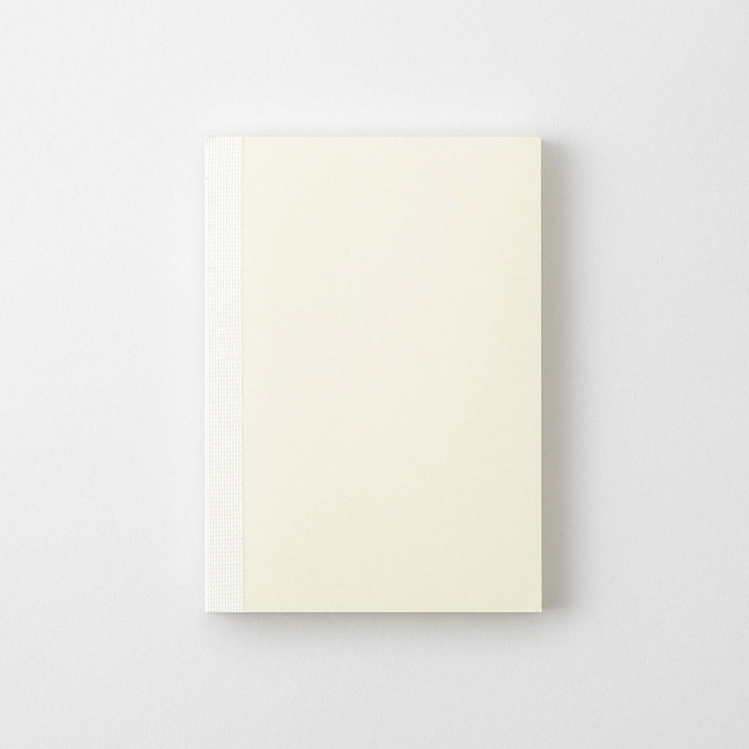 Midori MD Paper – MD Blank Notebook – Plain Notebook A6 (10.5 x 14.8 cm)
