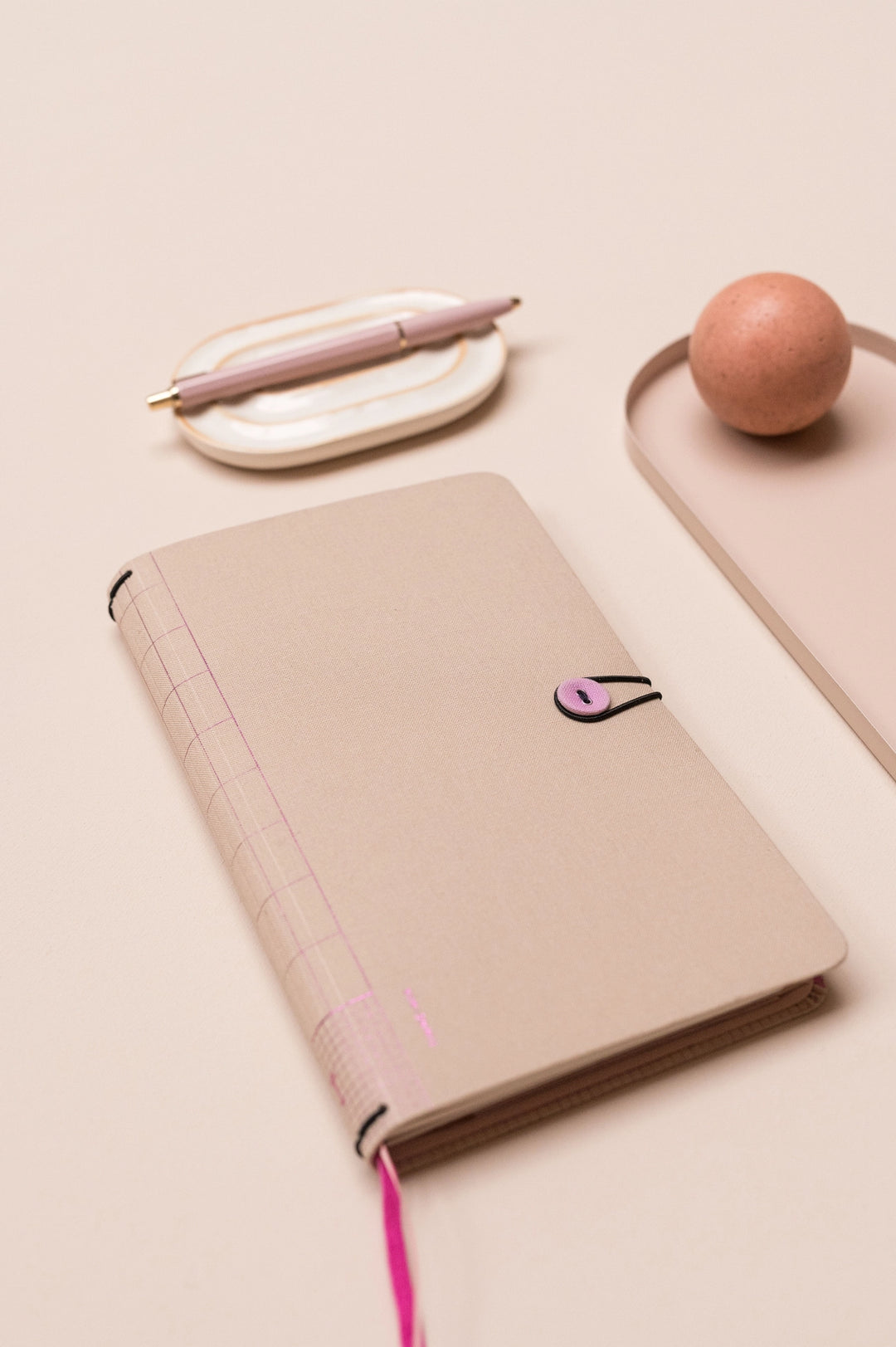 Tinne Mia Button notebook