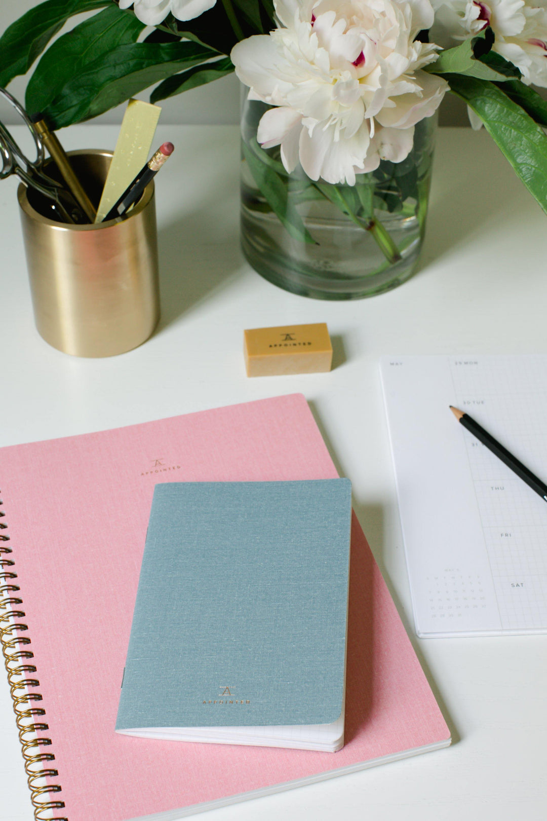 Appointed - Notebook Blossom Pink - Cuaderno Rosa Cuadriculado o Rayado B5 (19 x 24cm)
