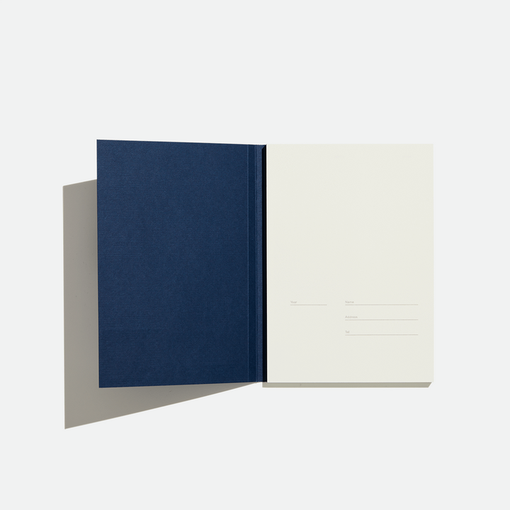 Before Breakfast - Layflat Swiss Bound Notebook Dots - Cuaderno Malla de Puntos B6 (13,2 x 19cm)