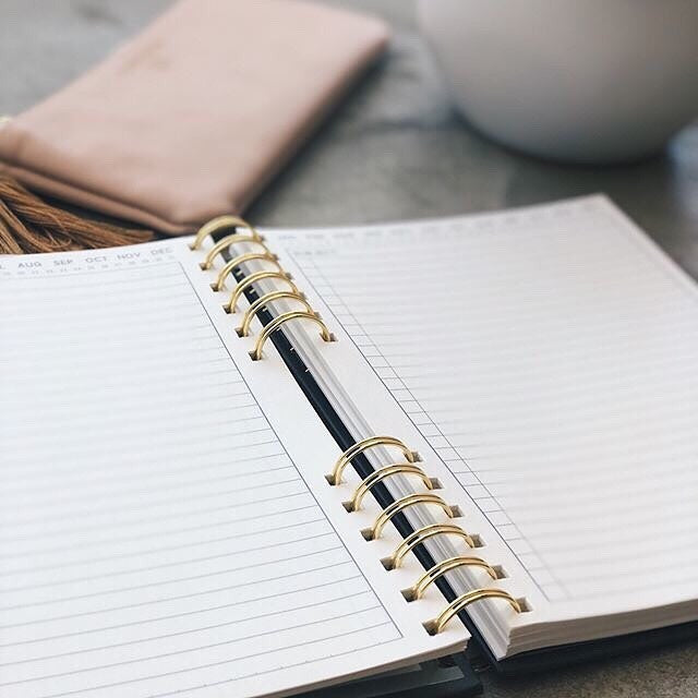 Designworks Ink Standard Issue Notebook No. 12 Dusty Pink Cuaderno