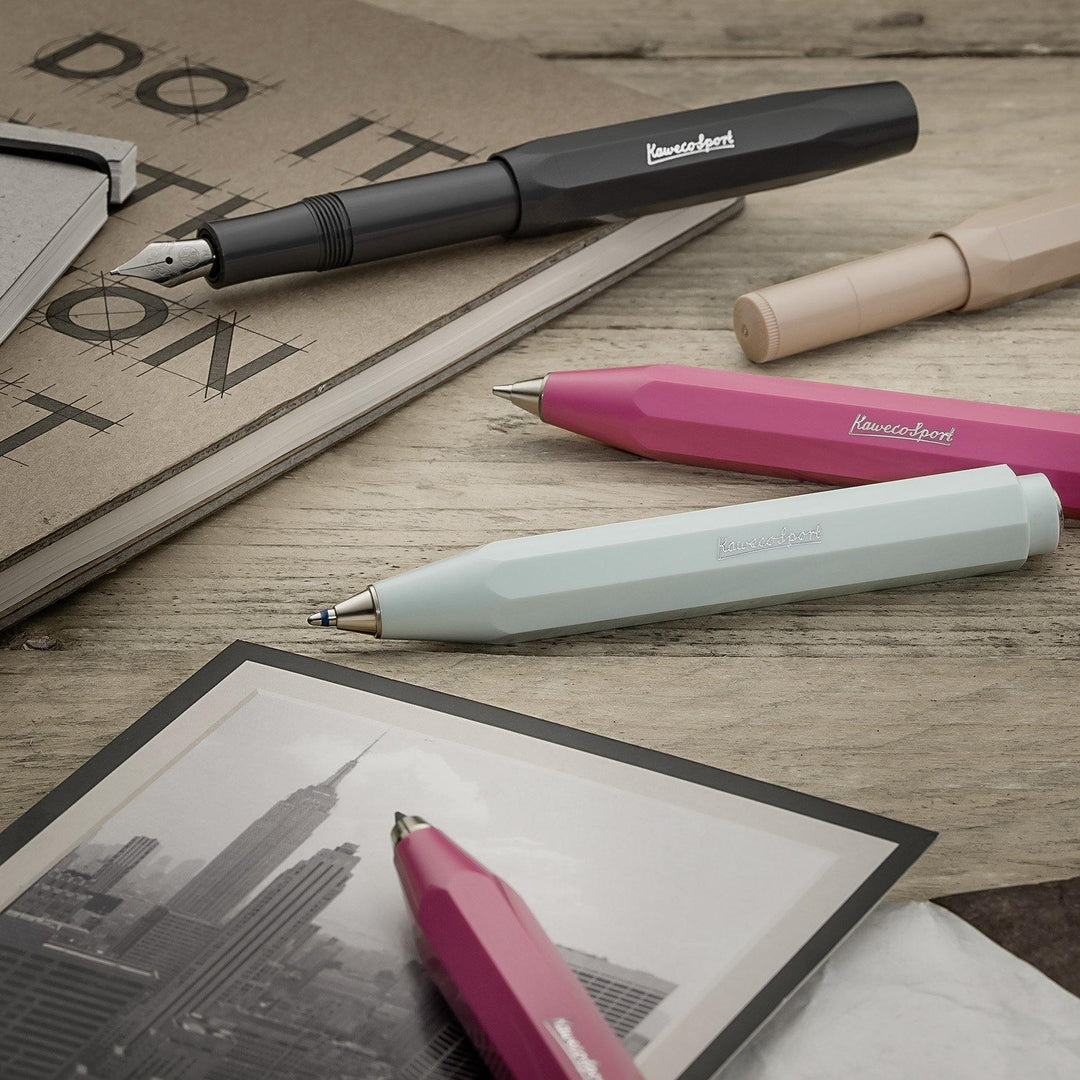 Kaweco - Skyline Sport - Stylo Bille Rétractable Rose (10cm)