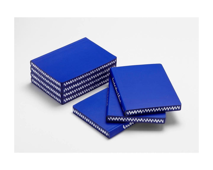 Nuuna – Into the Blue - Cuaderno Malla de Puntos A5 (16,5 x 22 cm)