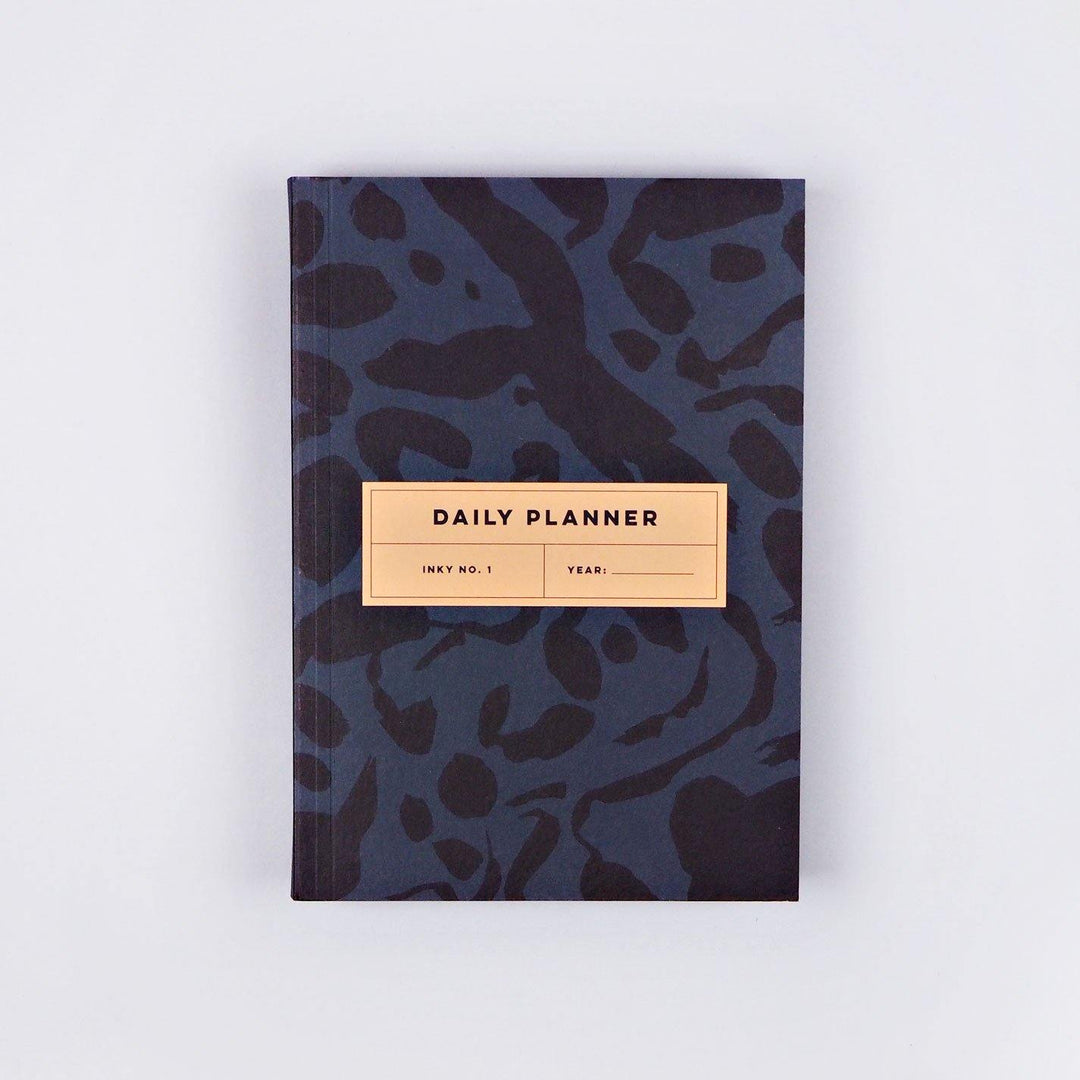The Completist – Inky Daily Planner – Planificador Diario A5 (15 x 21cm)