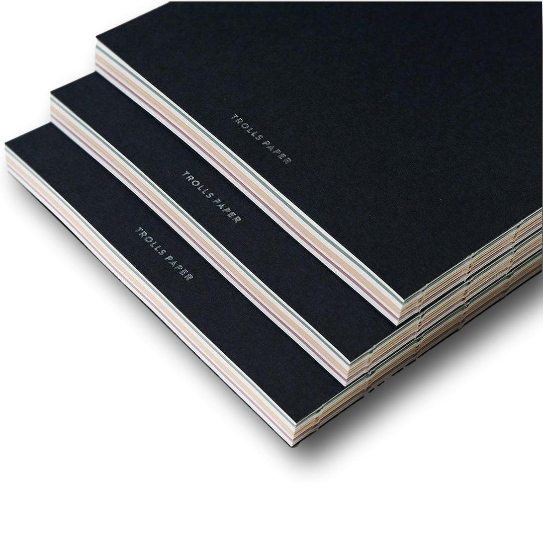 Trolls Paper – Caprice Navy – Cuaderno Liso B6 (13 x 18,5 cm)